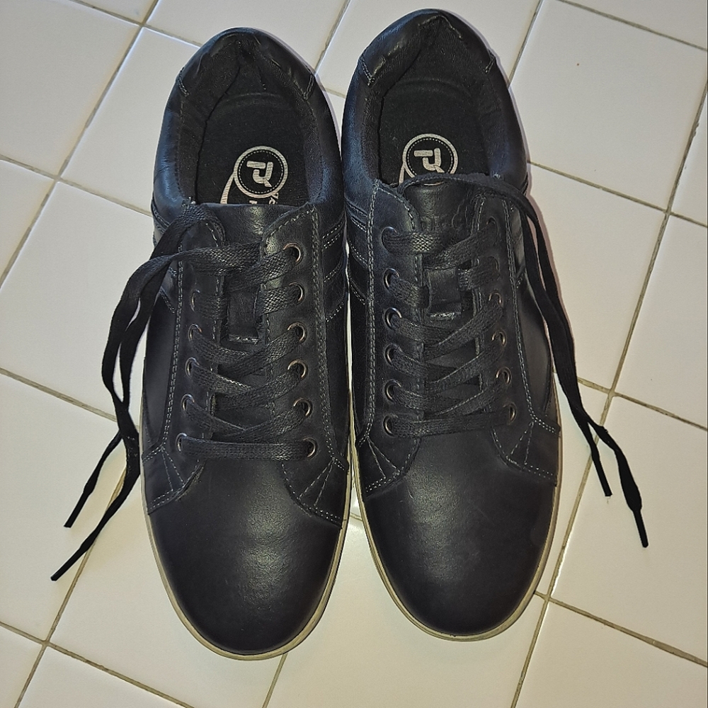 Propet Men's black shoes outdoor travel sport party gifts holiday casual